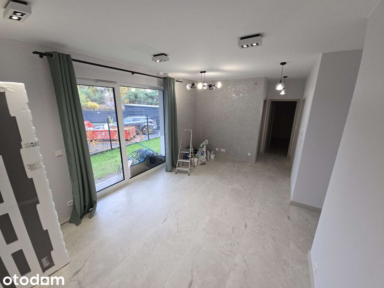 3-pokojowe mieszkanie z ogrodem 264 m2 w Ząbkach, dwa miejsca parking