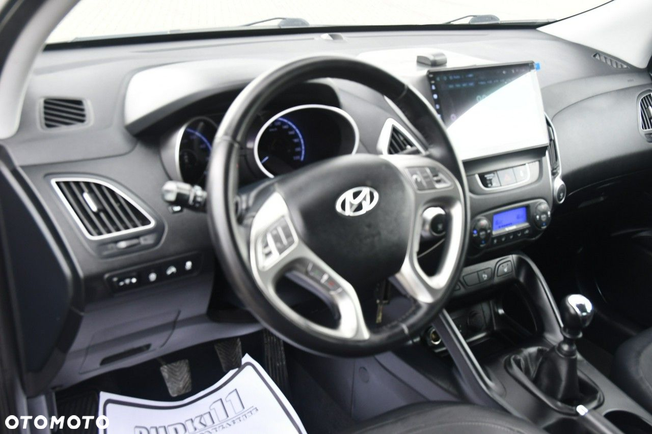 Hyundai ix35 - 22