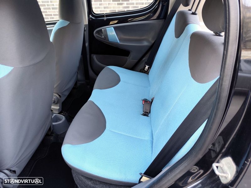 Peugeot 107 1.0 Active - 7