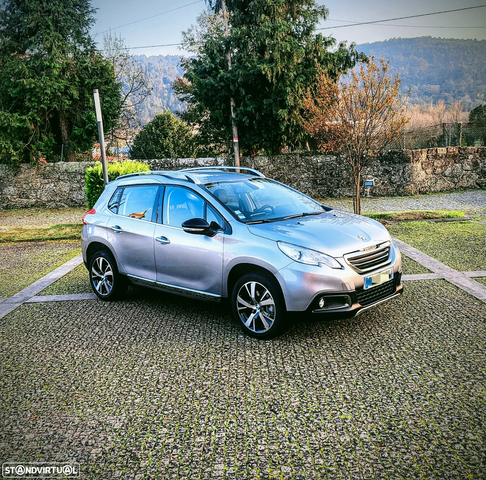 Peugeot 2008 1.2 PureTech Crossway - 4