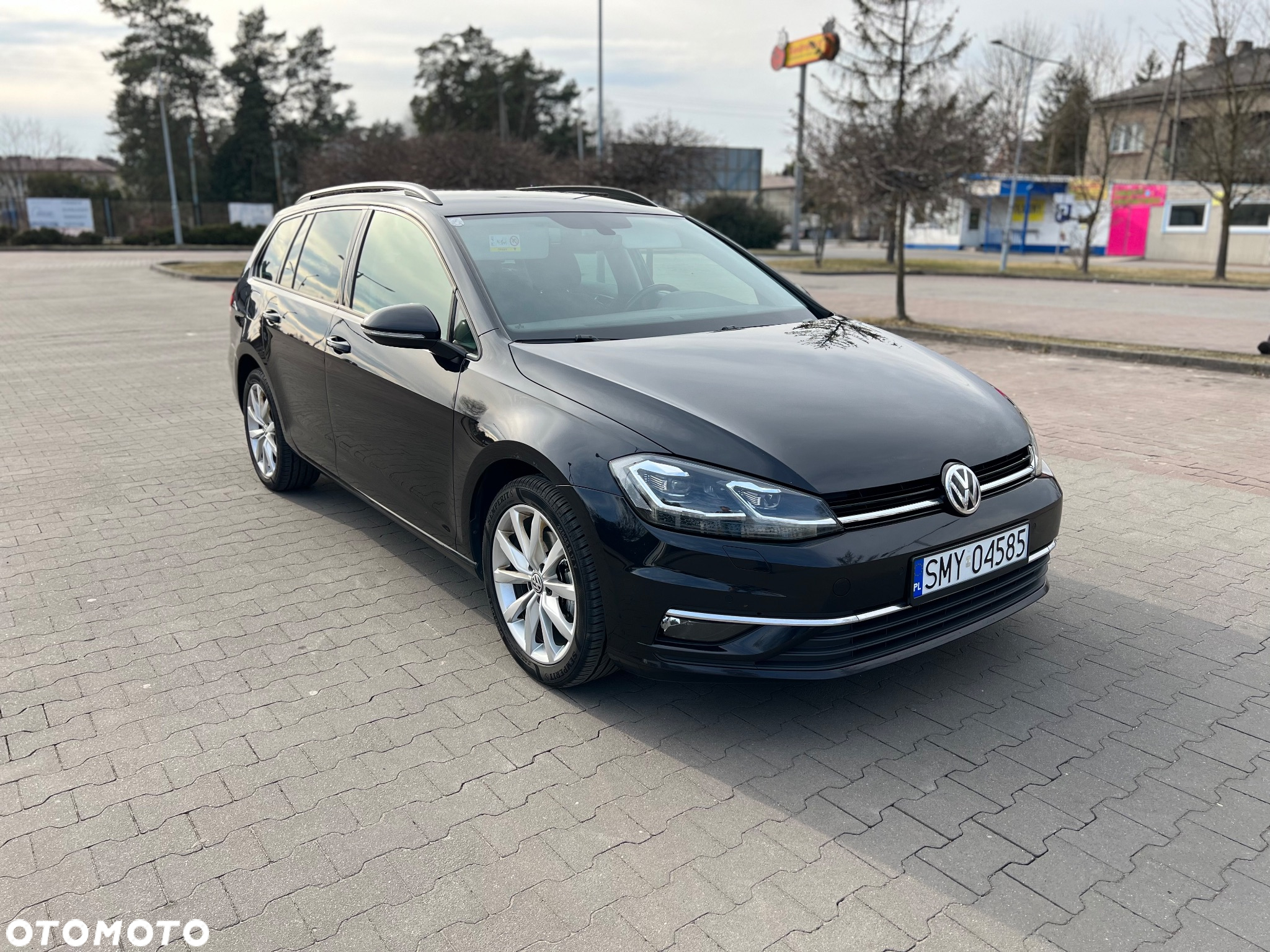 Volkswagen Golf 1.6 TDI (BlueMotion Technology) Comfortline - 2