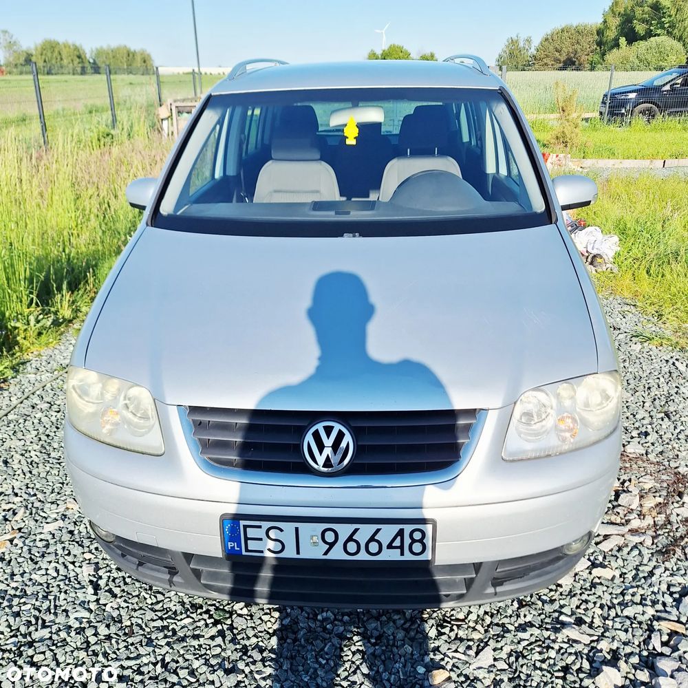 Volkswagen Touran 2.0 TDI Trendline - 3