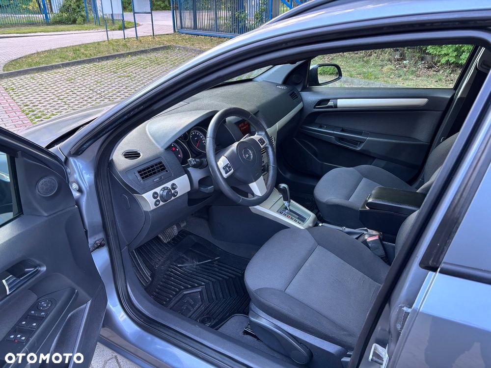 Opel Astra - 9