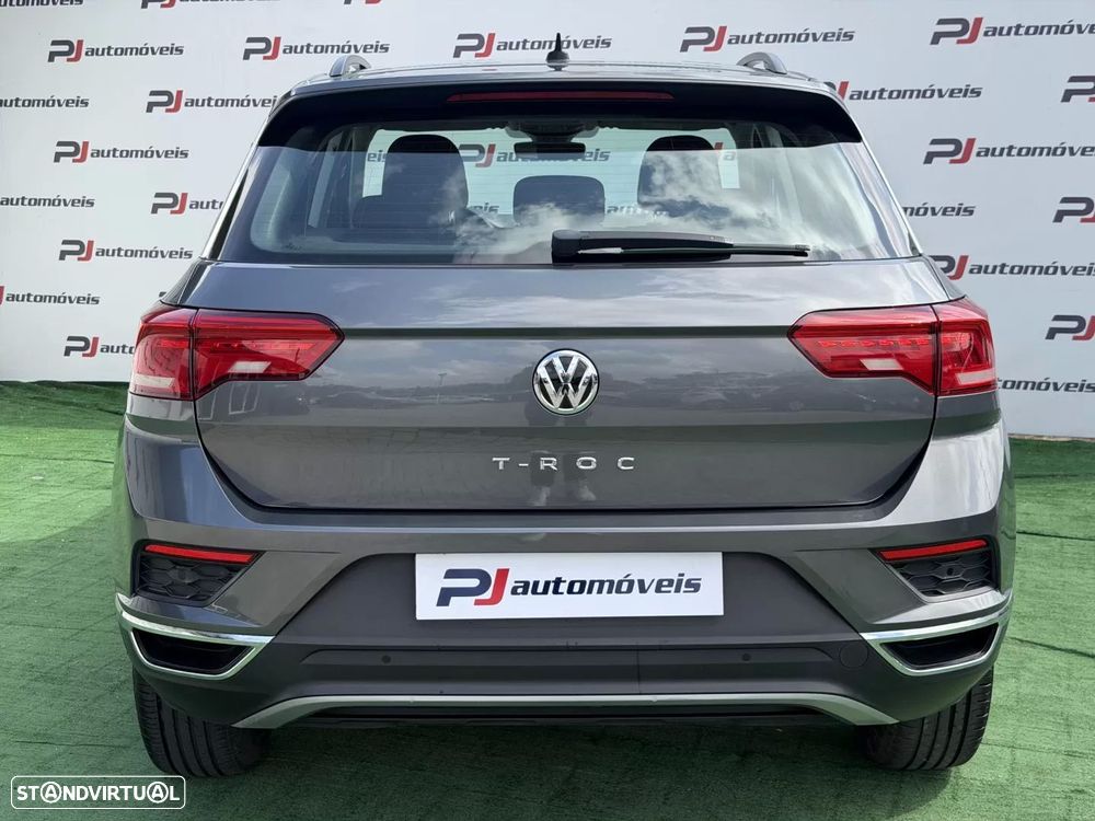 VW T-Roc 1.6 TDI - 11