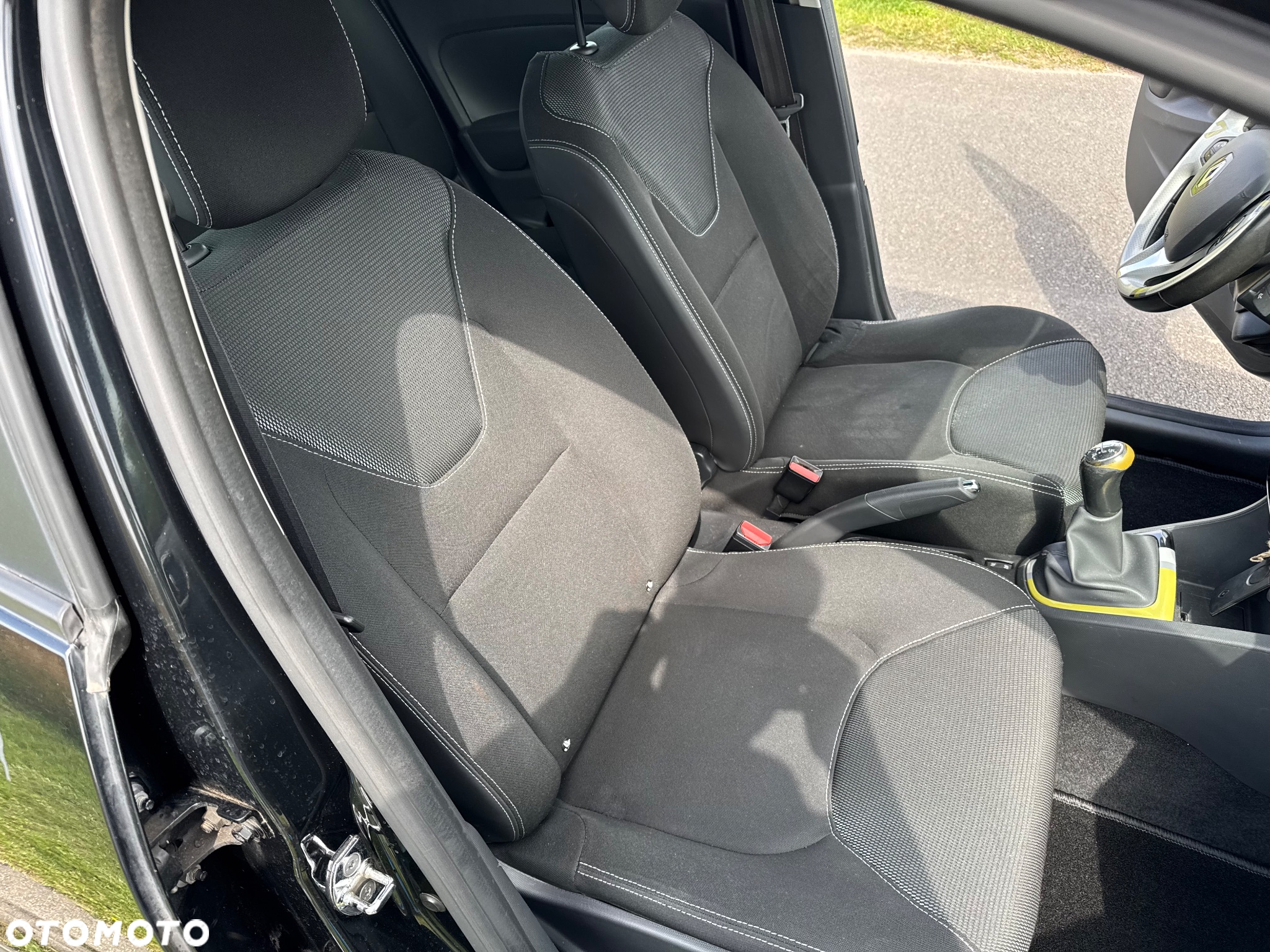 Renault Clio (Energy) dCi 90 Bose Edition - 19