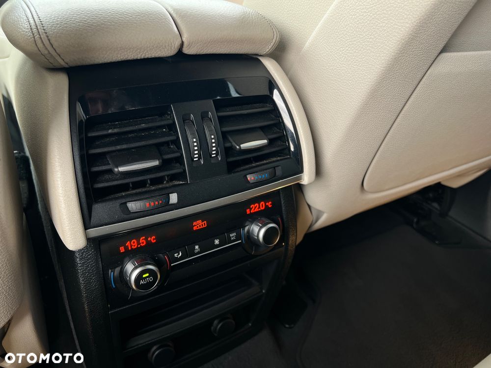 BMW X6 M50d - 35