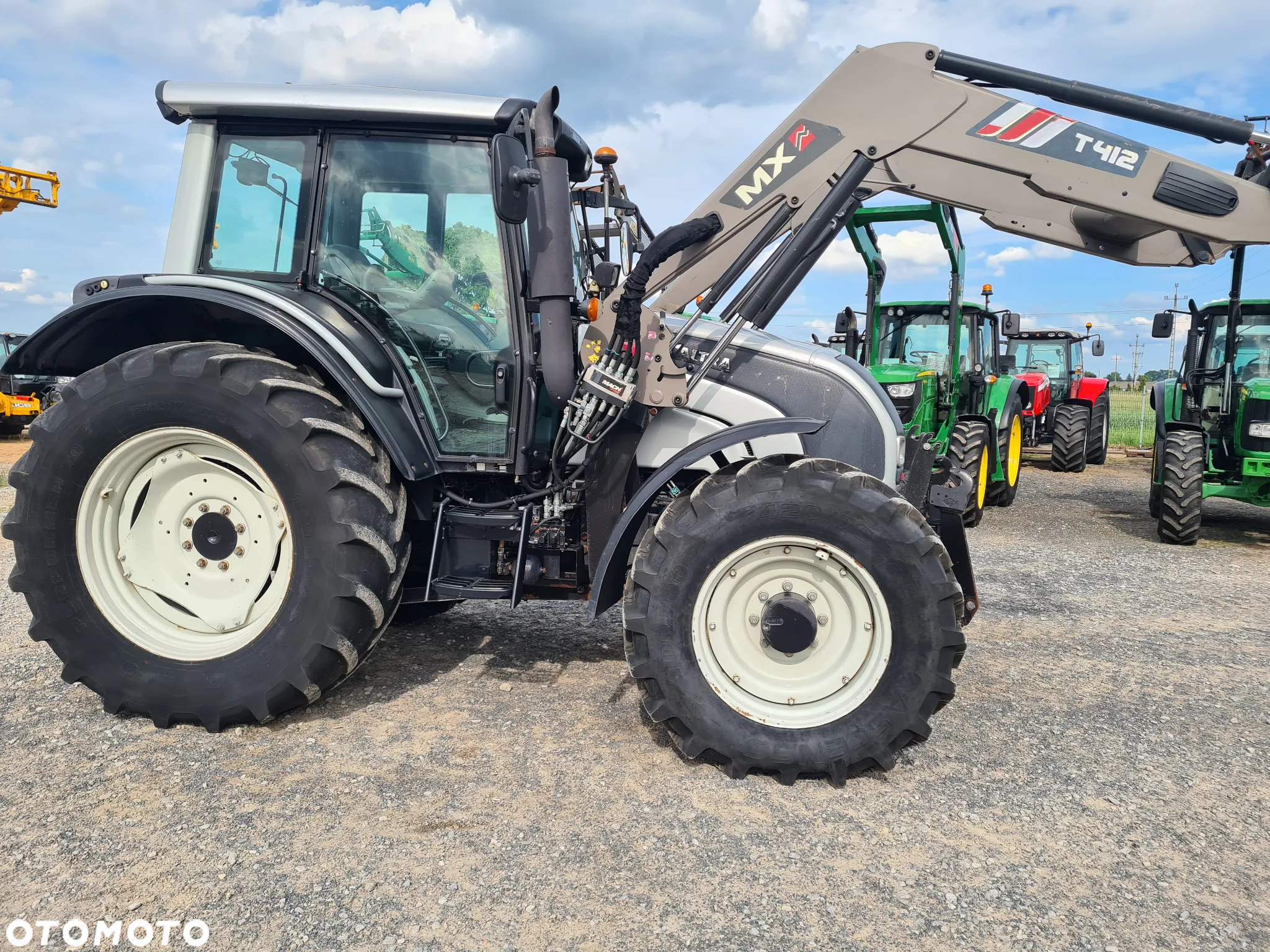 Valtra N 141 - 5