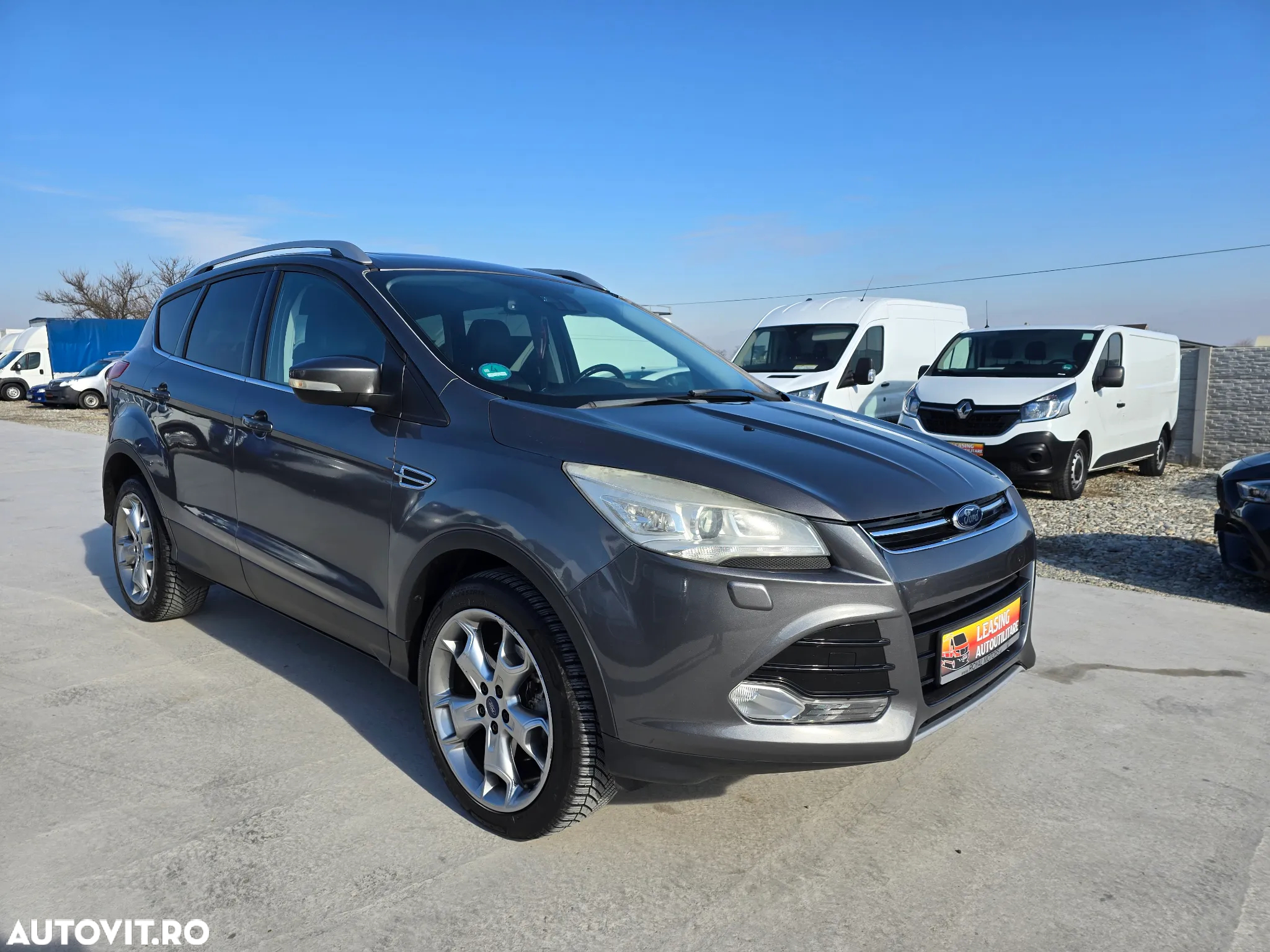 Ford Kuga 2.0 TDCi 4WD Powershift Titanium - 5