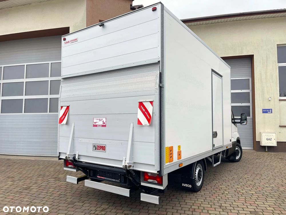 Iveco Daily Izoterma Winda - 5