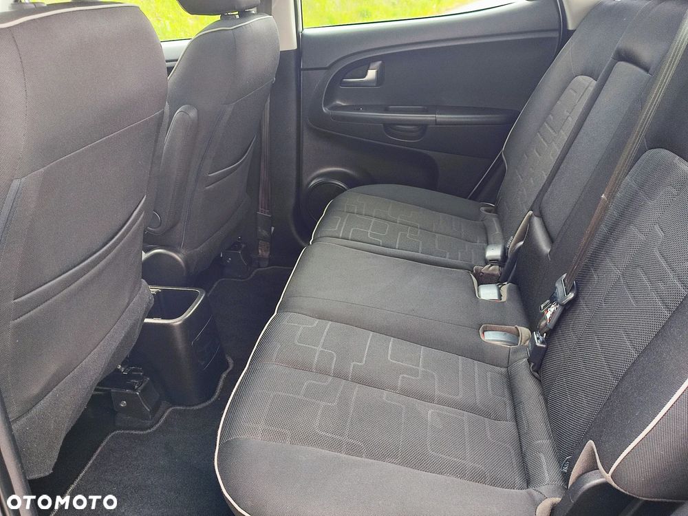 Kia Venga 1.4 CVVT ISG Vision - 26