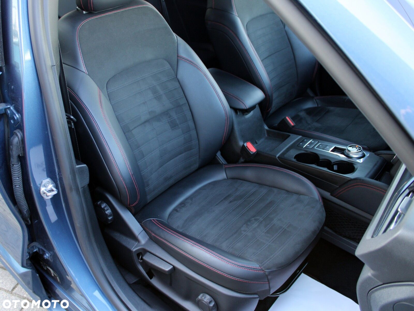 Ford Kuga 2.0 EcoBlue AWD ST-Line X - 16