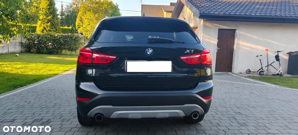 BMW X1 - 15