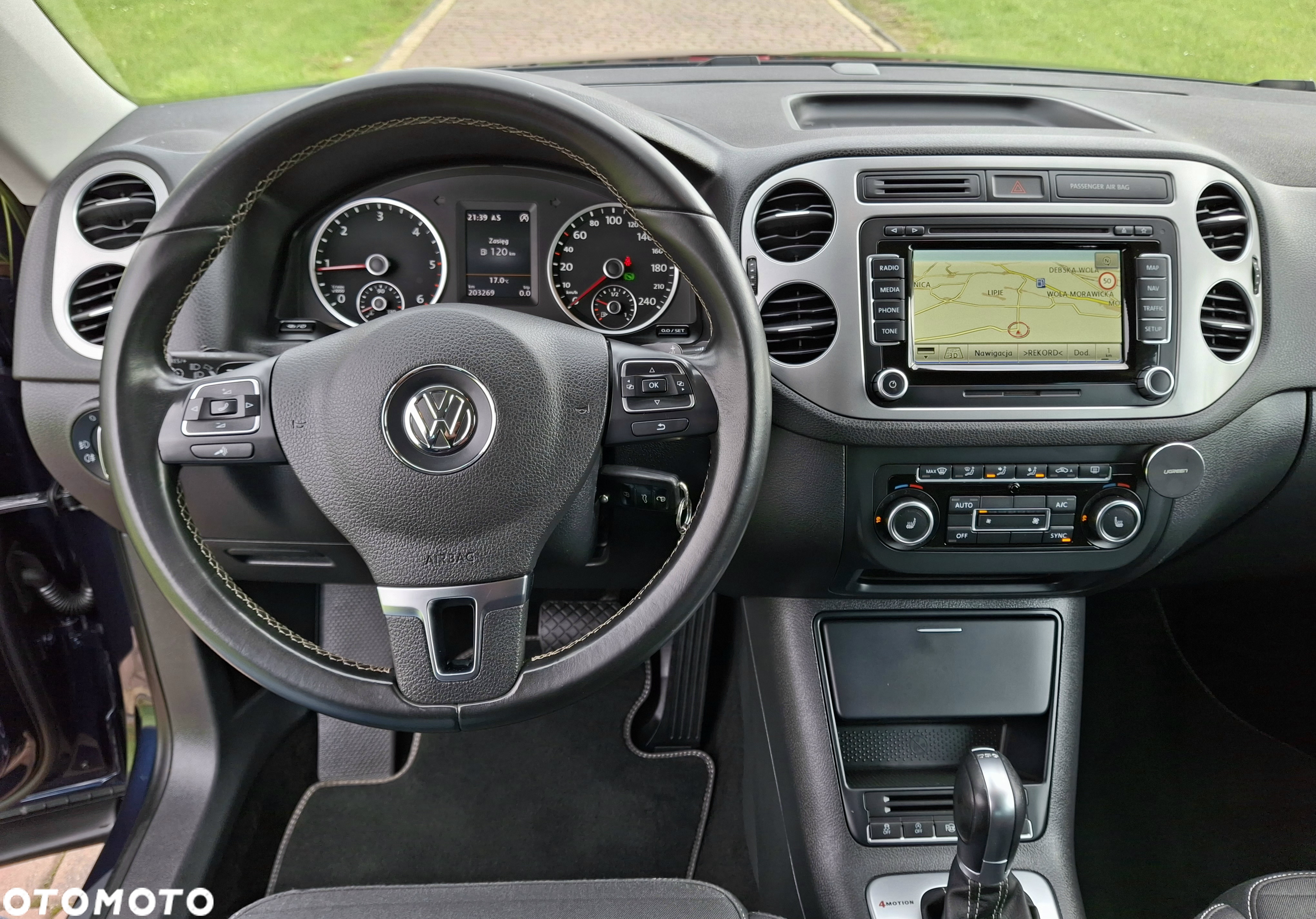 Volkswagen Tiguan 2.0 TDI DPF 4Motion BlueMotion Technology DSG Cup Track & Style - 22