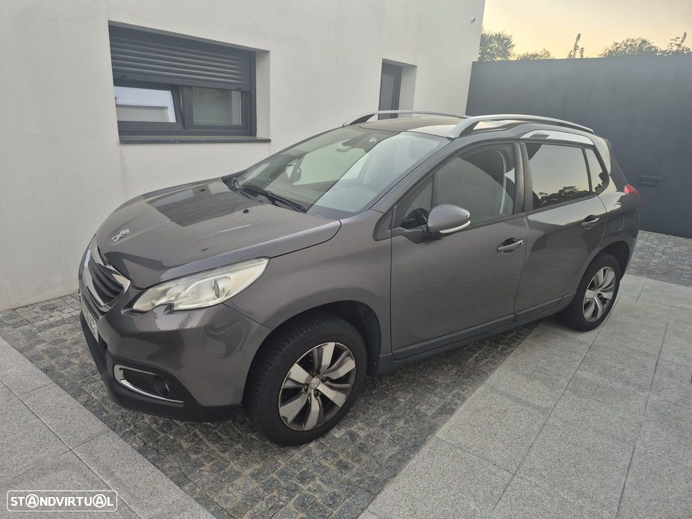 Peugeot 2008 1.2 VTi Active - 1
