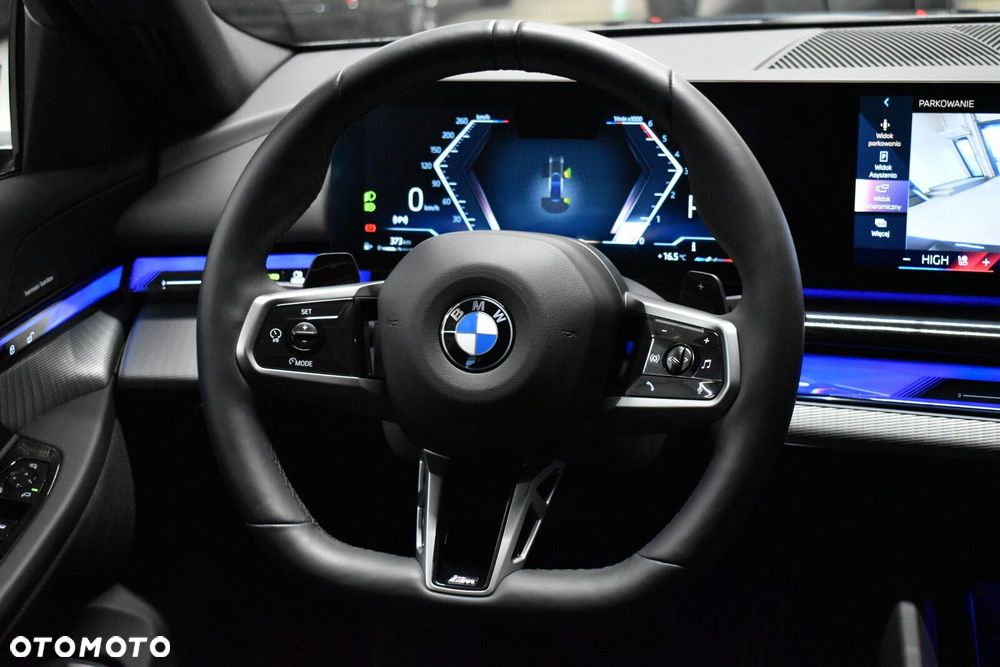 BMW Seria 5 - 13