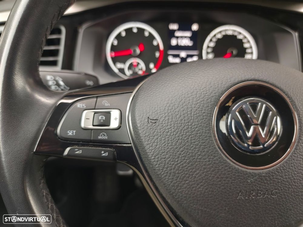 VW Polo 1.0 TSI Confortline - 24