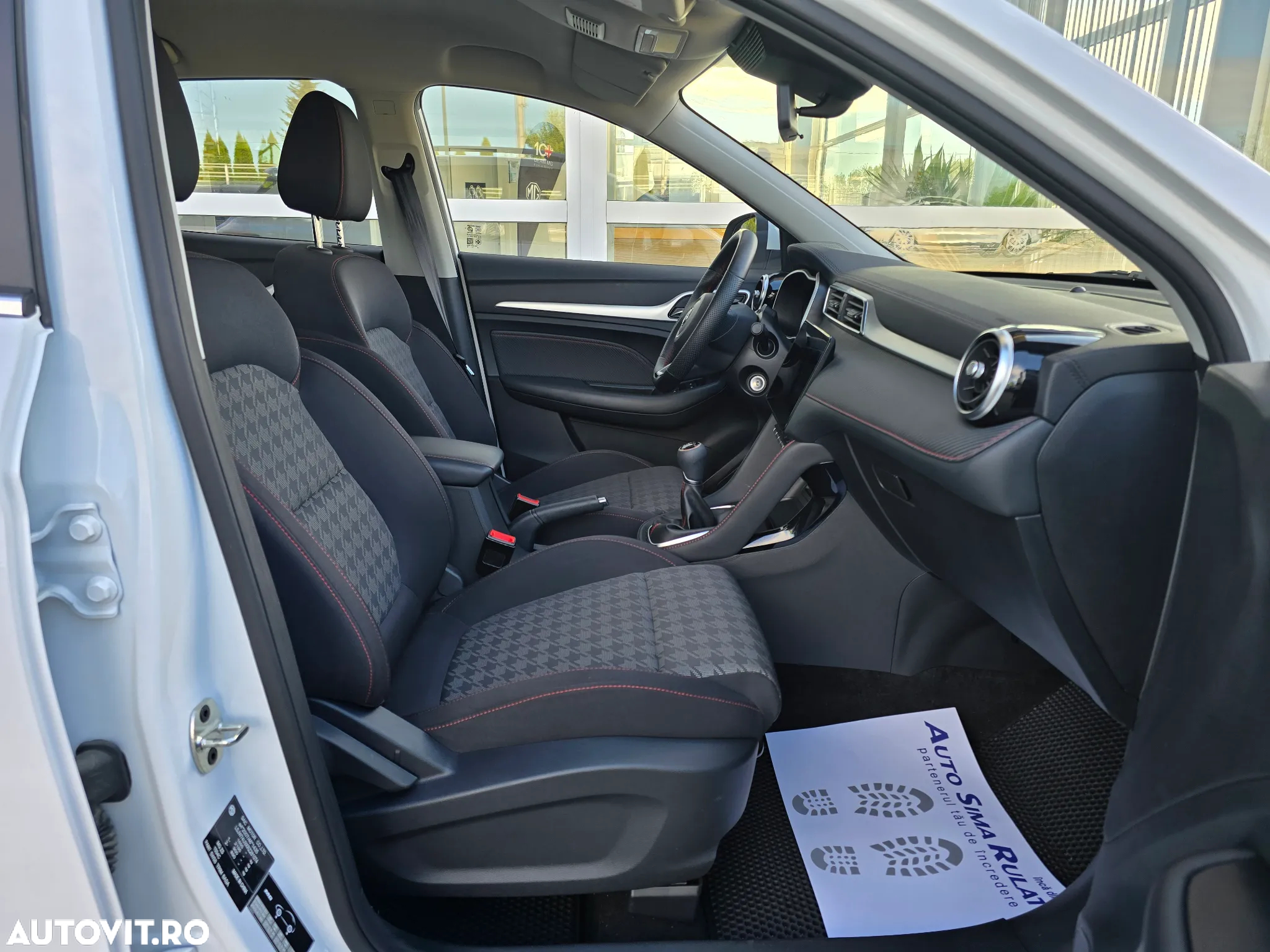 MG ZS 1.5 GSL 5MT Excite - 10
