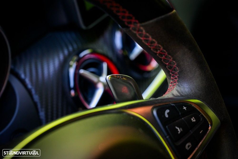 Mercedes-Benz A 45 AMG 4-Matic - 39