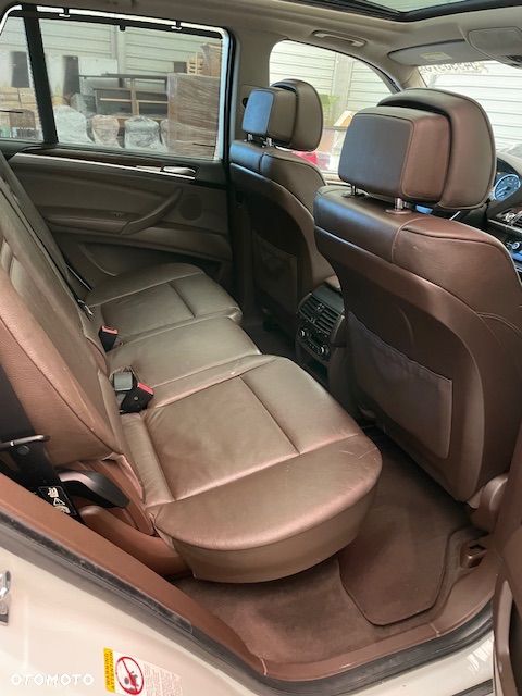 BMW X5 3.0si xDrive - 12