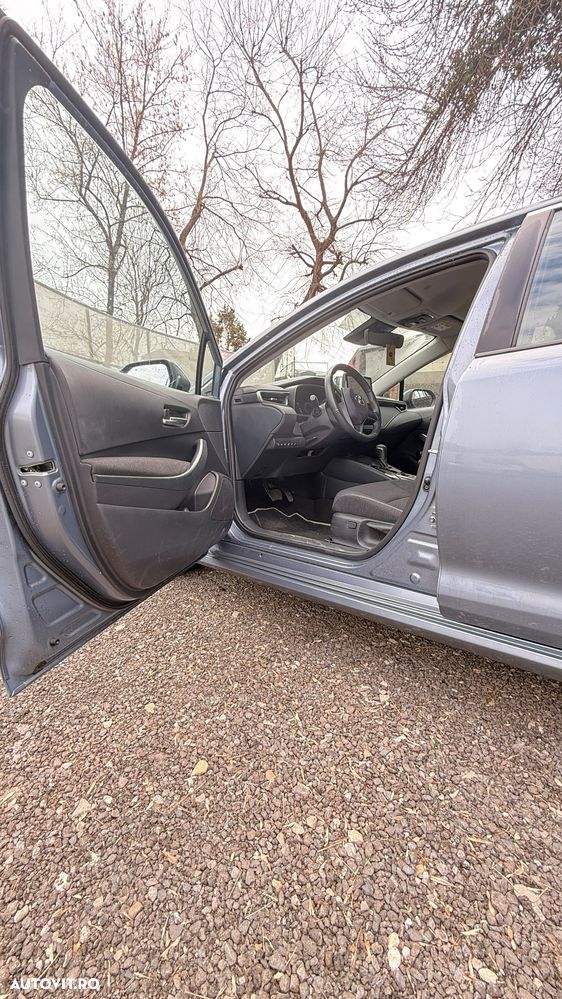 Toyota Corolla 1.8 HSD Business - 4