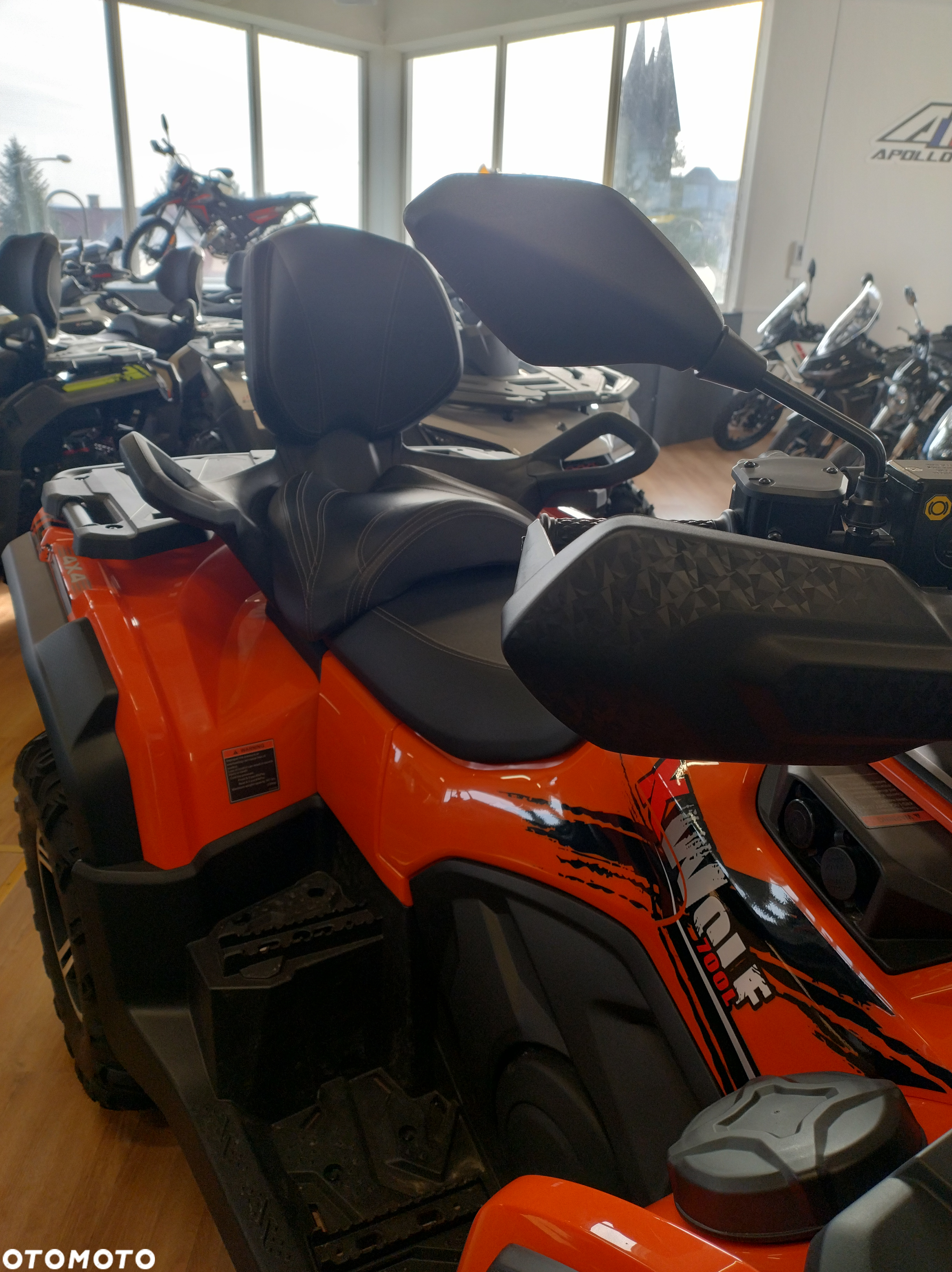 Loncin XWOLF 700 - 6