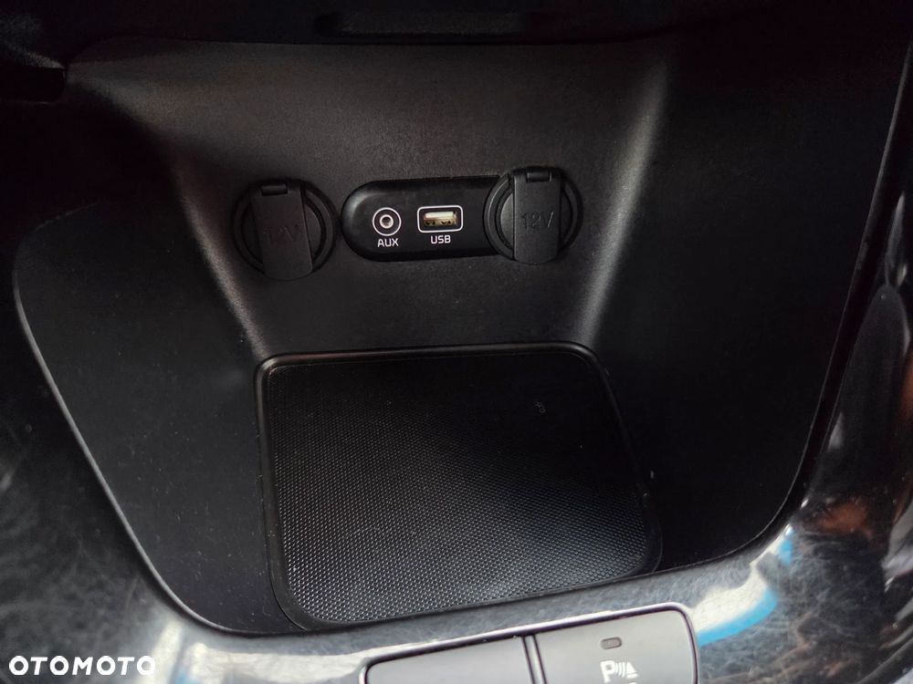 Kia ProCeed 1.6 CRDi 136 ISG GT Line - 24