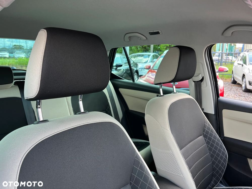 Skoda Fabia 1.2 TSI Cool Edition - 35
