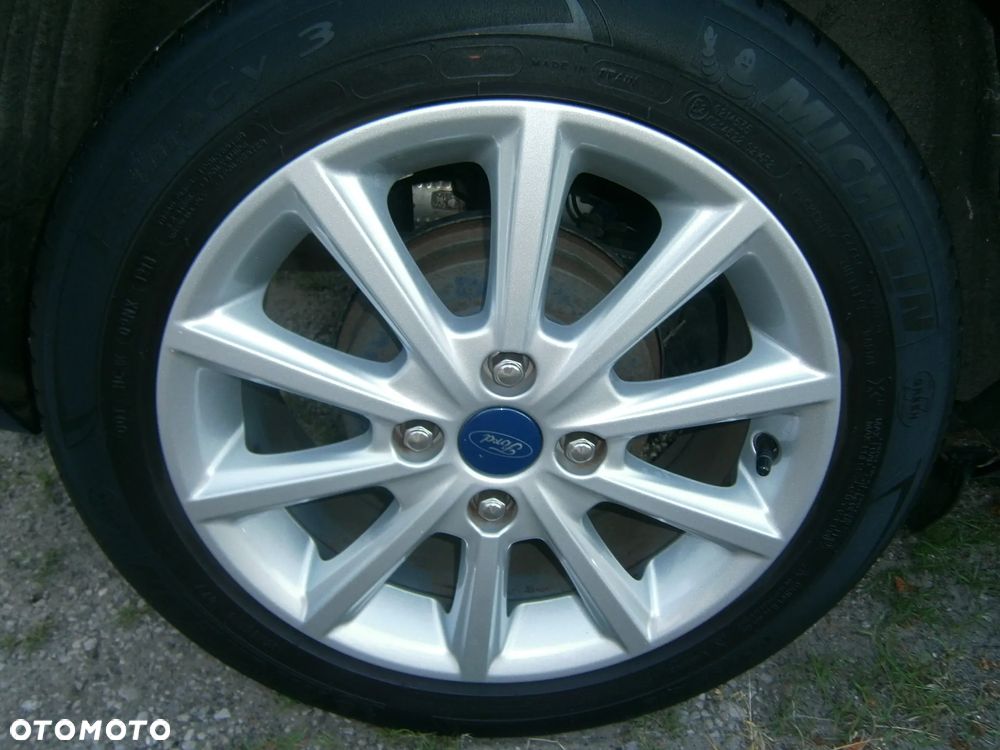 Ford Fiesta 1.0 EcoBoost S&S TITANIUM X - 31