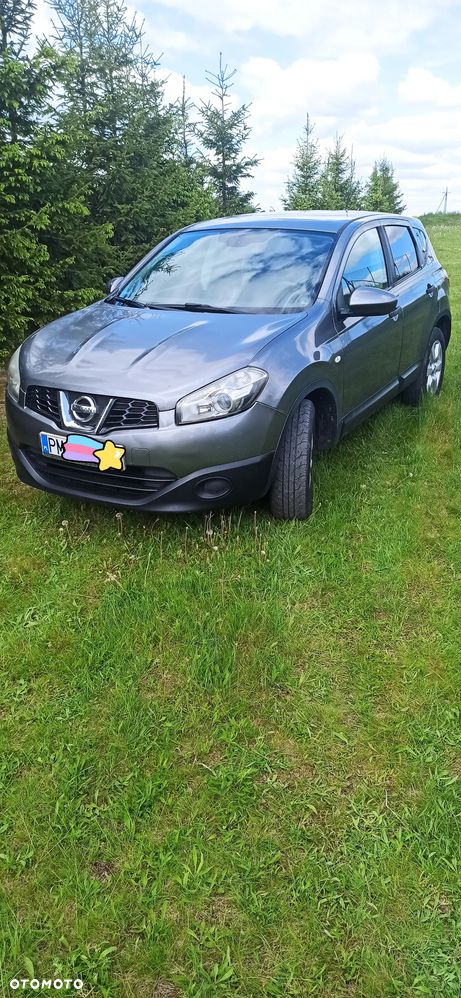Nissan Qashqai - 1