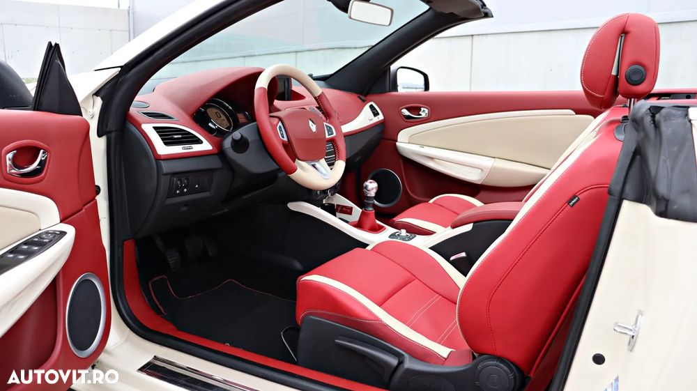 Renault Megane III 1.5 dCi Color Edition - 14