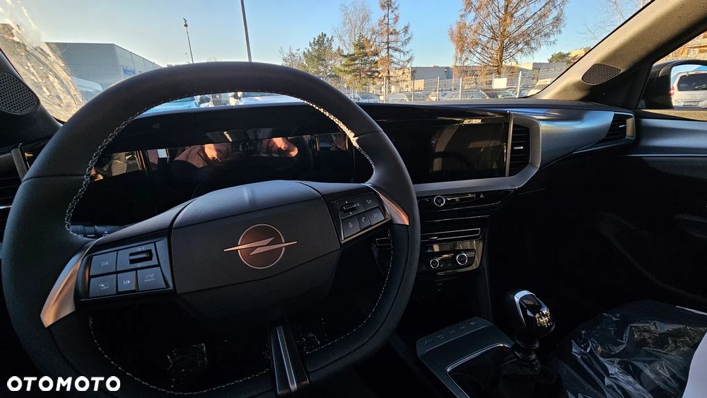 Opel Mokka 1.2 T Edition S&S - 9