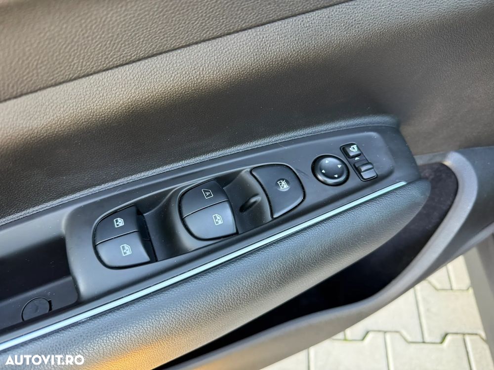 Renault Koleos BLUE dCi 150 X-tronic LIFE - 31