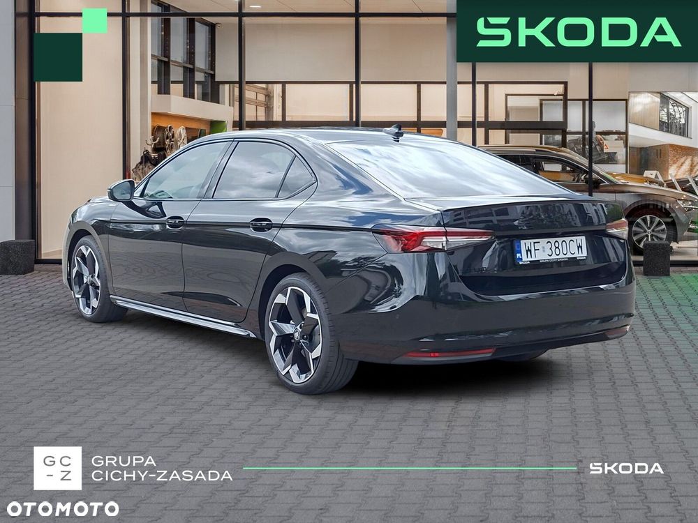 Skoda Superb 2.0 TSI Sportline DSG - 4