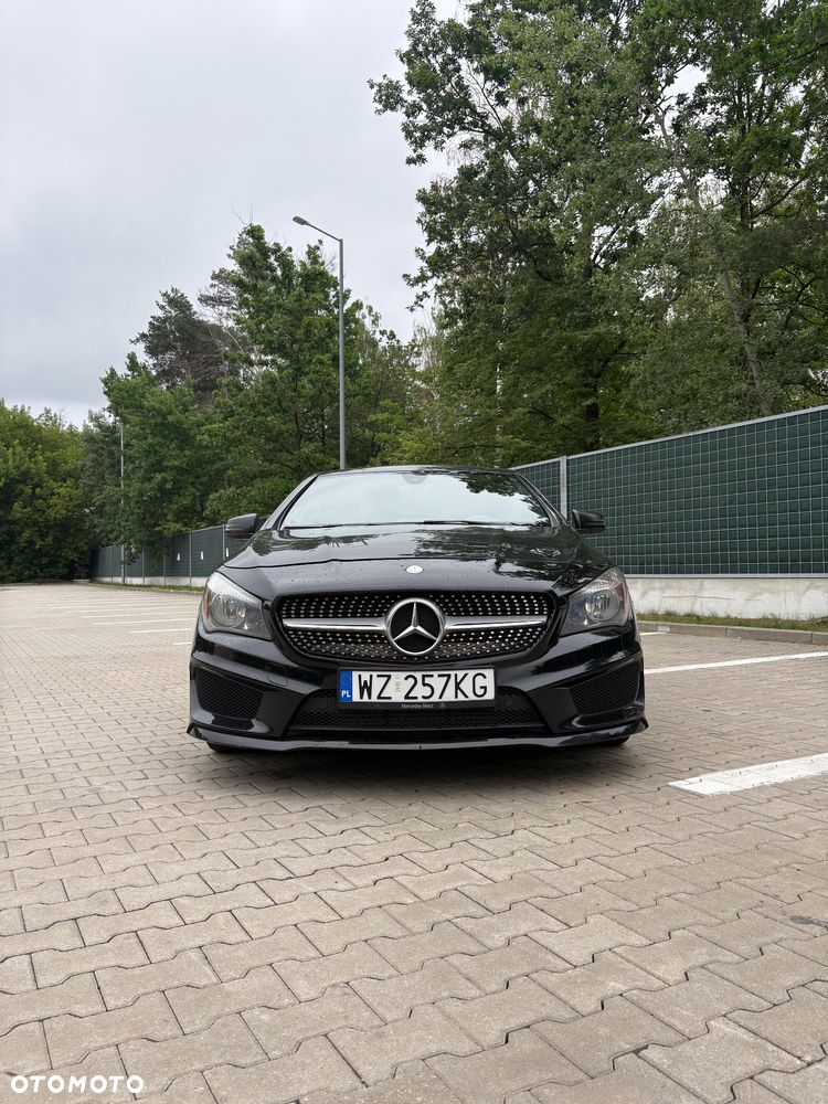 Mercedes-Benz CLA 250 4-Matic AMG Line - 2