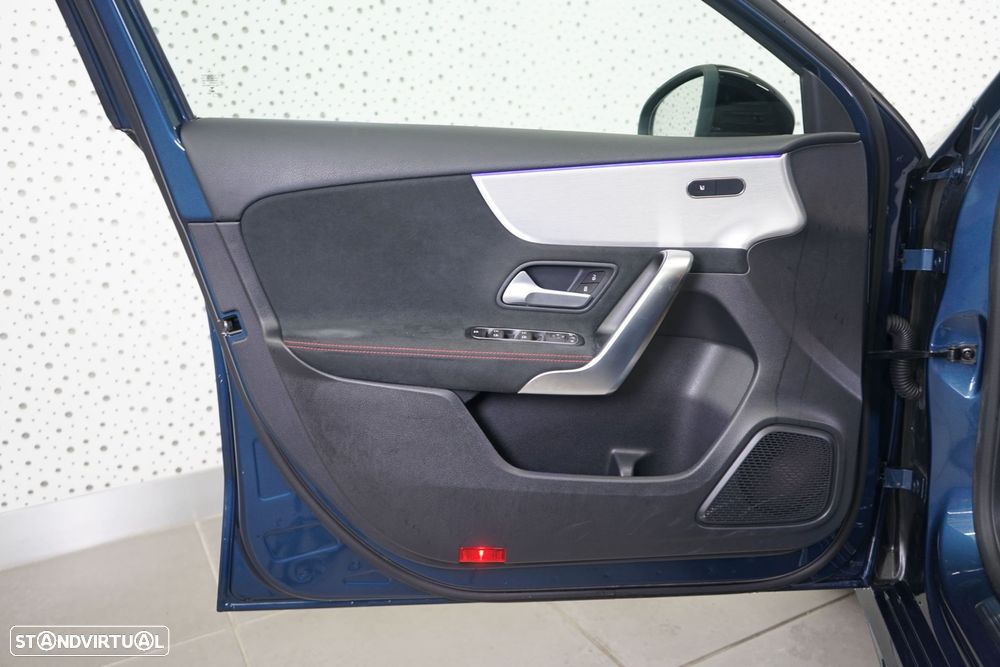 Mercedes-Benz A 180 7G-DCT AMG Line - 19