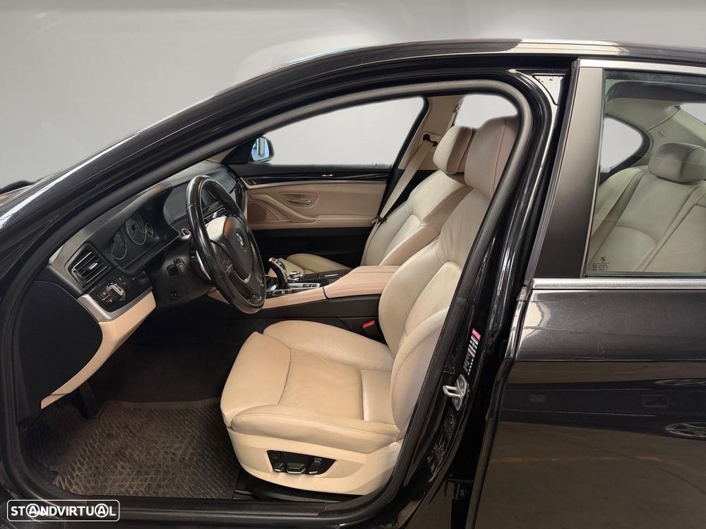 BMW 535 d Line Luxury Auto - 7