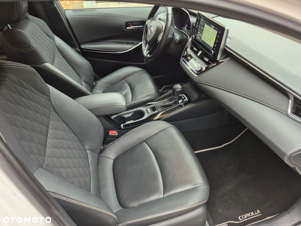 Toyota Corolla 1.8 Hybrid Executive - 7