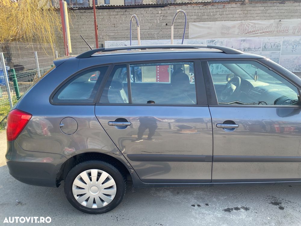 Skoda Fabia 1.2 HTP Classic - 8