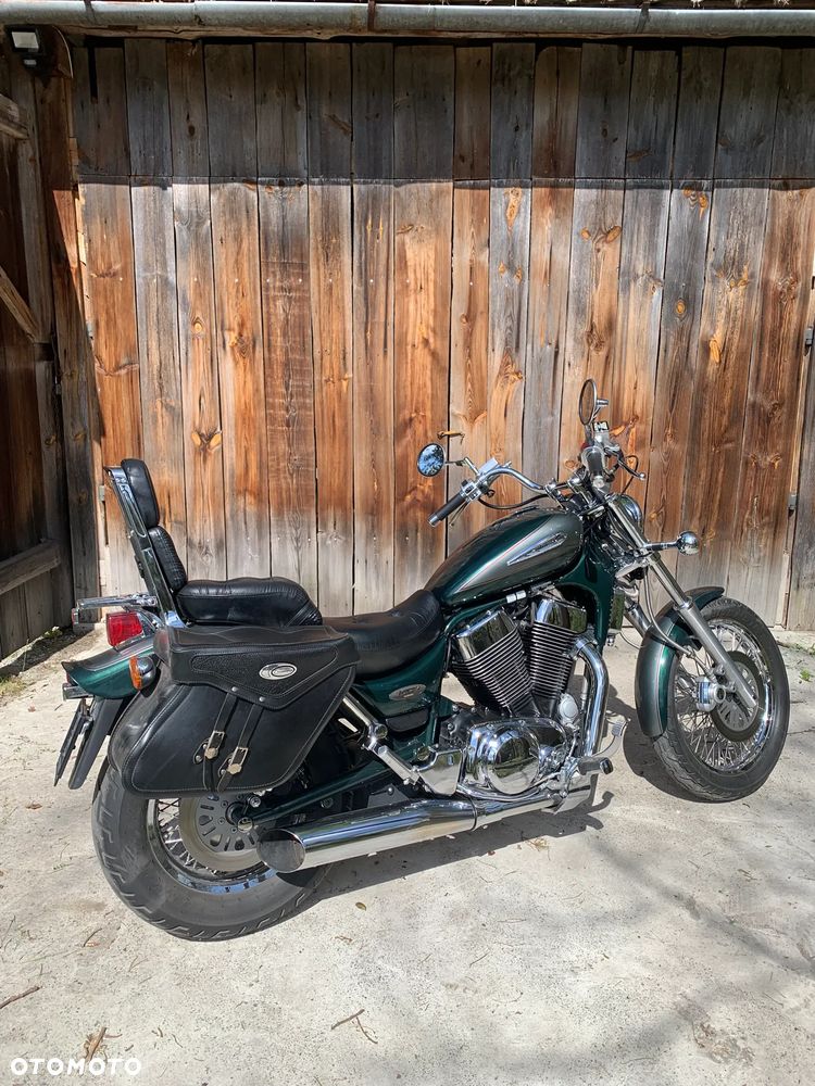 Suzuki Intruder - 8