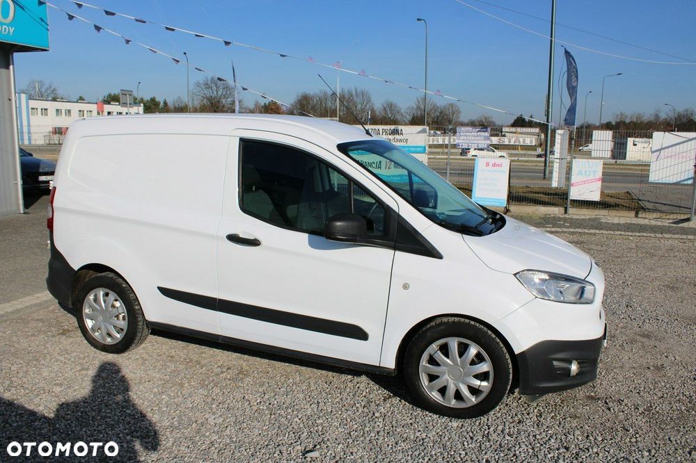 Ford Transit Courier - 6