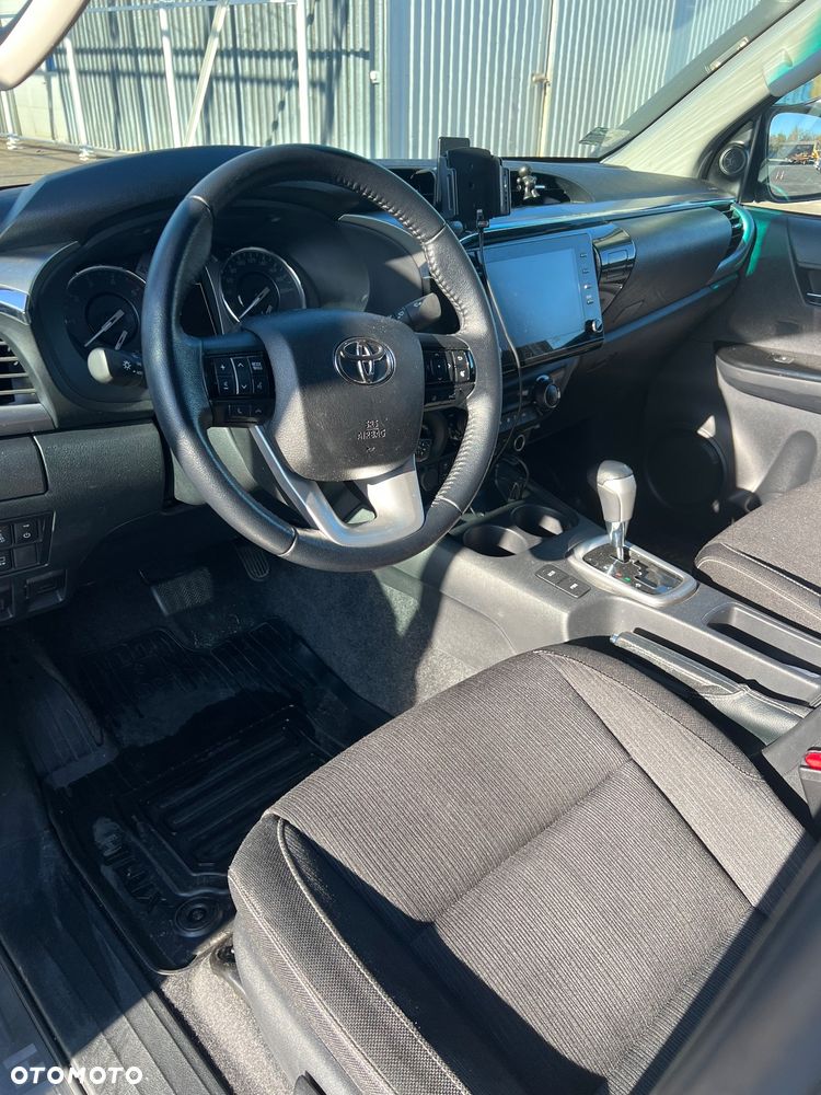 Toyota Hilux 2.8 D-4D Double Cab SR5+ 4x4 - 14