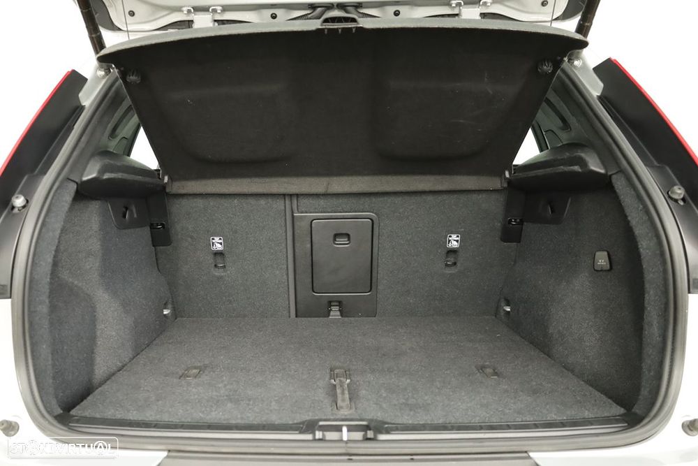 Volvo XC 40 1.5 T2 Core Auto - 23