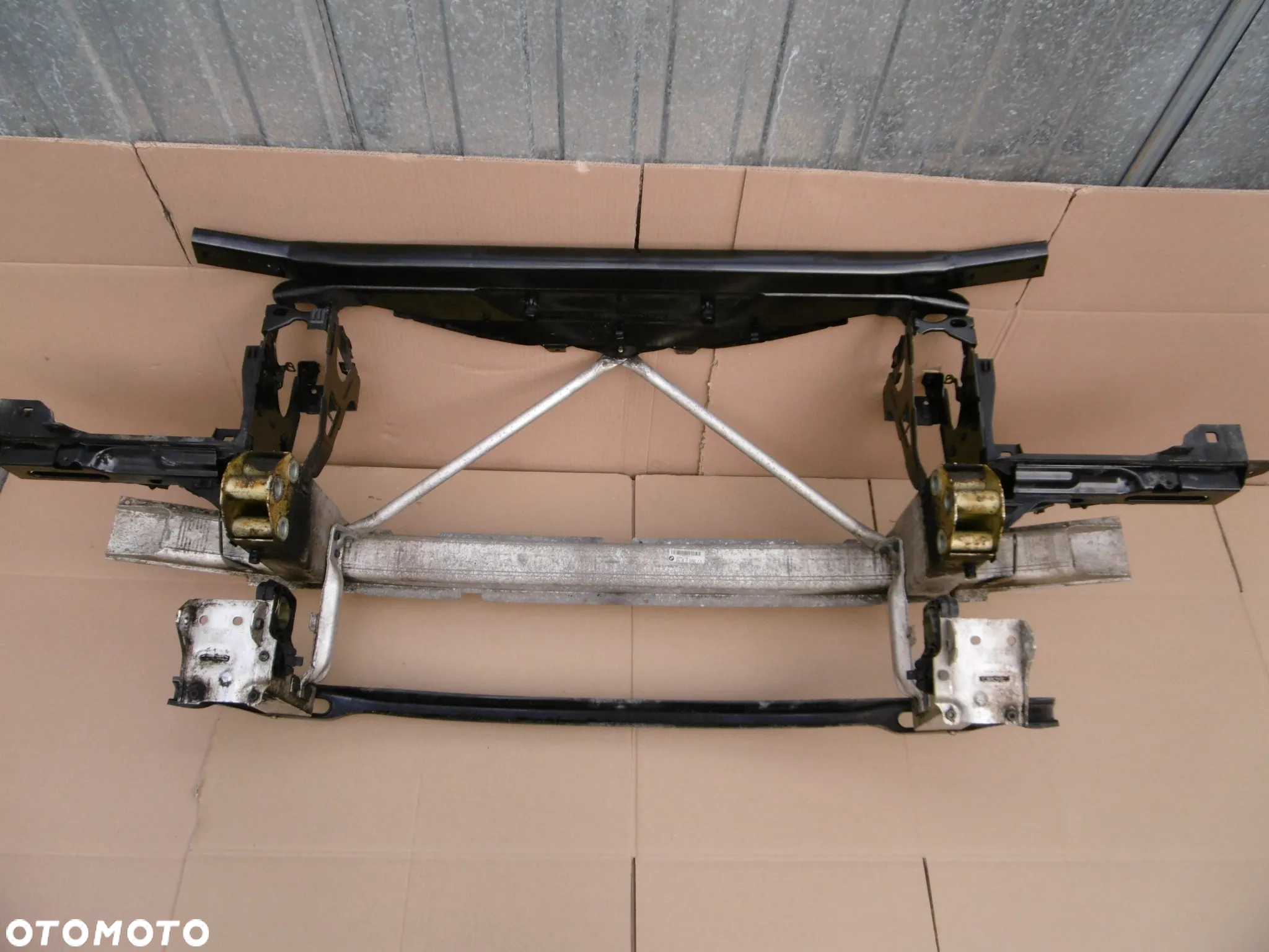 Pas przedni wzmocnienie czołowe belka zderzaka okular absorber bmw f10 f11 - 13