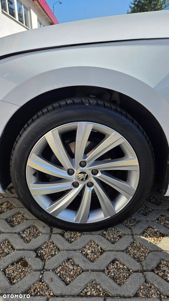 Skoda Octavia - 20