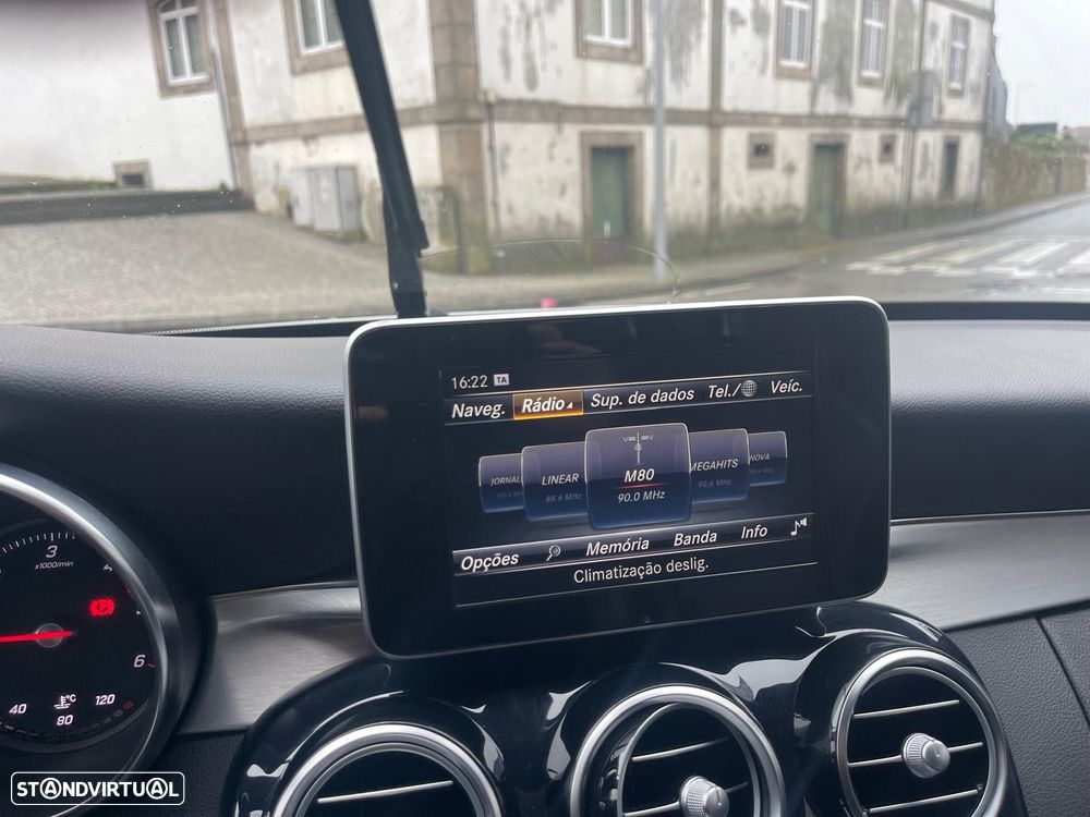 Mercedes-Benz C 220 d AMG Line - 29