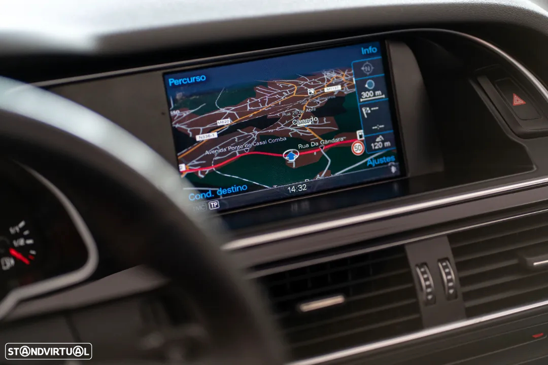 Audi A5 Cabrio 2.0 TDi S-line - 9
