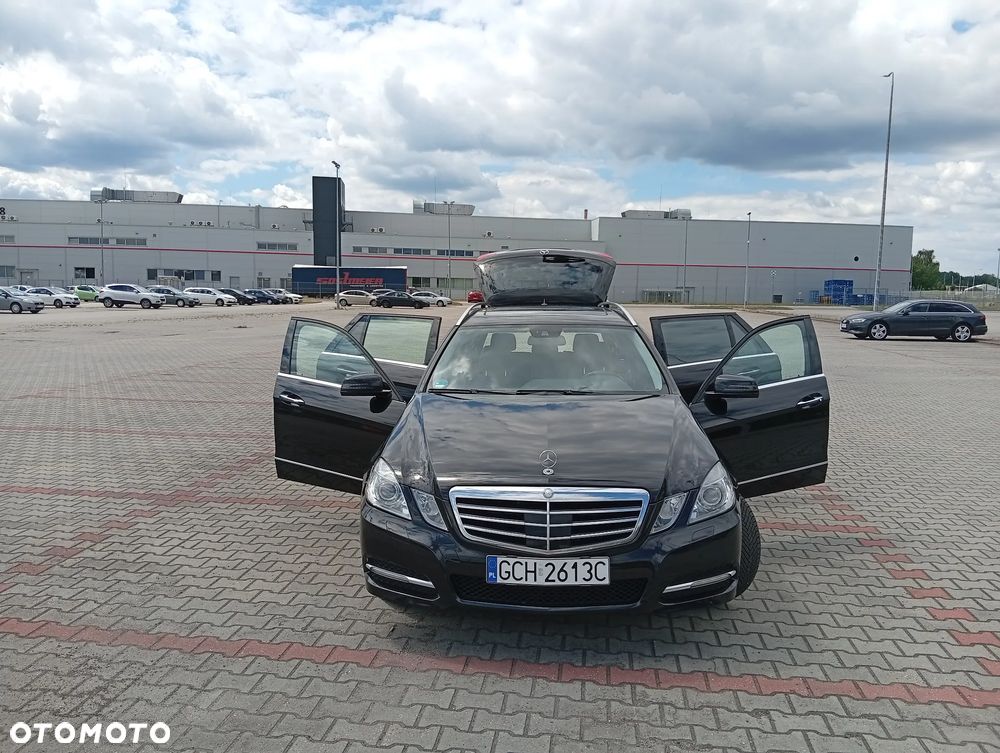 Mercedes-Benz Klasa E 350 CDI DPF BlueEFFICIENCY 7G-TRONIC Avantgarde - 7