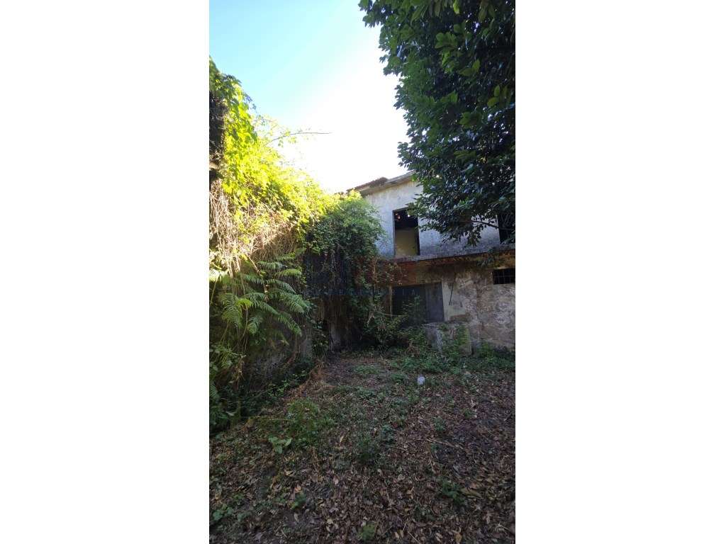 Quinta Exclusiva para Restauro em Landim, Vila Nova de Famalicão - Grande imagem: 3/28