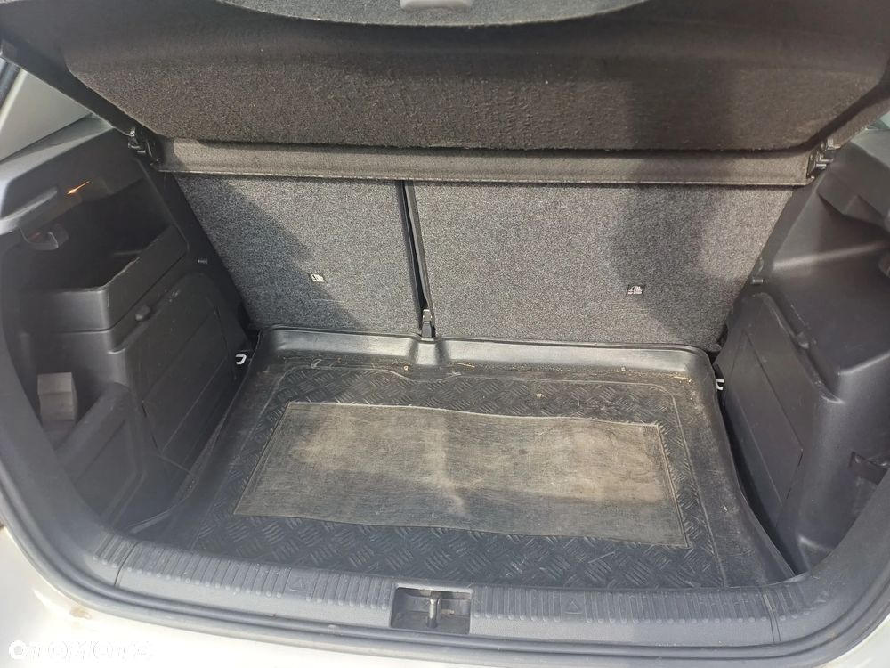 Skoda Fabia 1.2 TSI Monte Carlo - 9