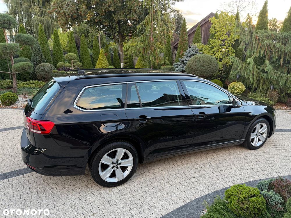 Volkswagen Passat 2.0 TDI SCR DSG Comfortline - 26